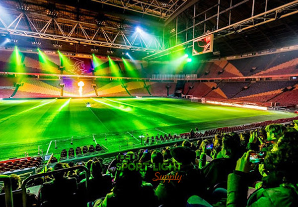 rgb-stadium-lights-for-colored-light-show-and-performance